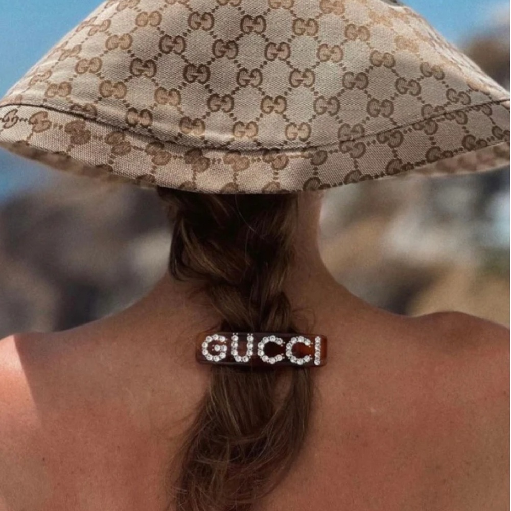 Authentic Gucci Black and Gold Hair Clip